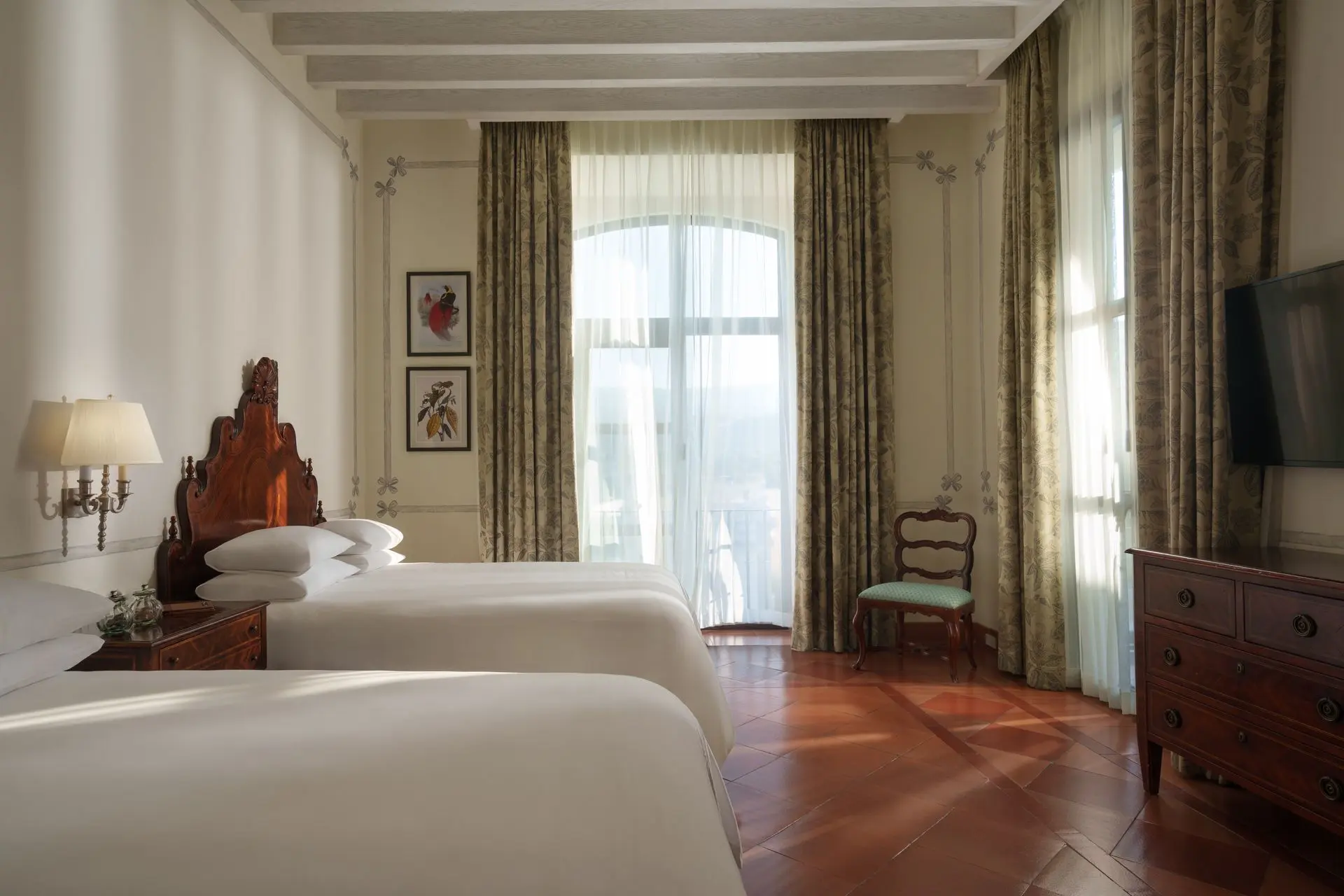 HABITACIÓN DELUXE ROOM DOUBLE EN HOTEL SOLAR DE LAS ÁNIMAS