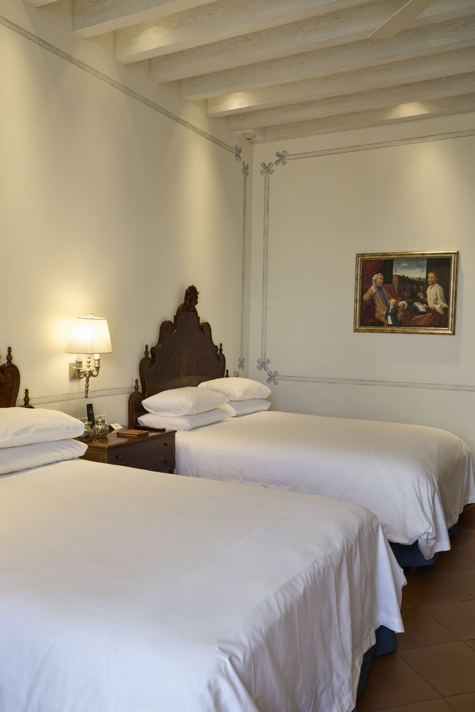 HABITACIÓN SUPERIOR ROOM DOUBLE EN HOTEL SOLAR DE LAS ÁNIMAS